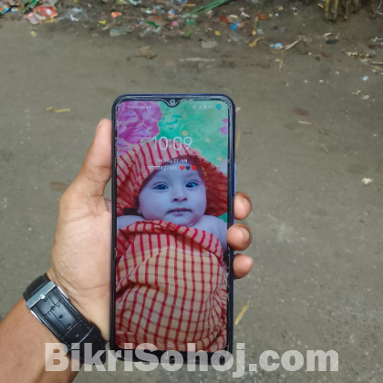 Vivo y21